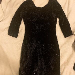 black sequined dress vestido negro